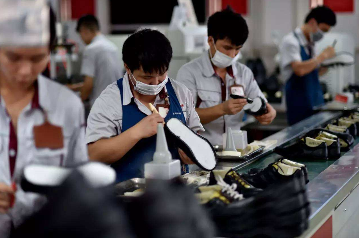 全国最大头盔生产地,浙江温州,江南皮革厂到底倒闭了没?