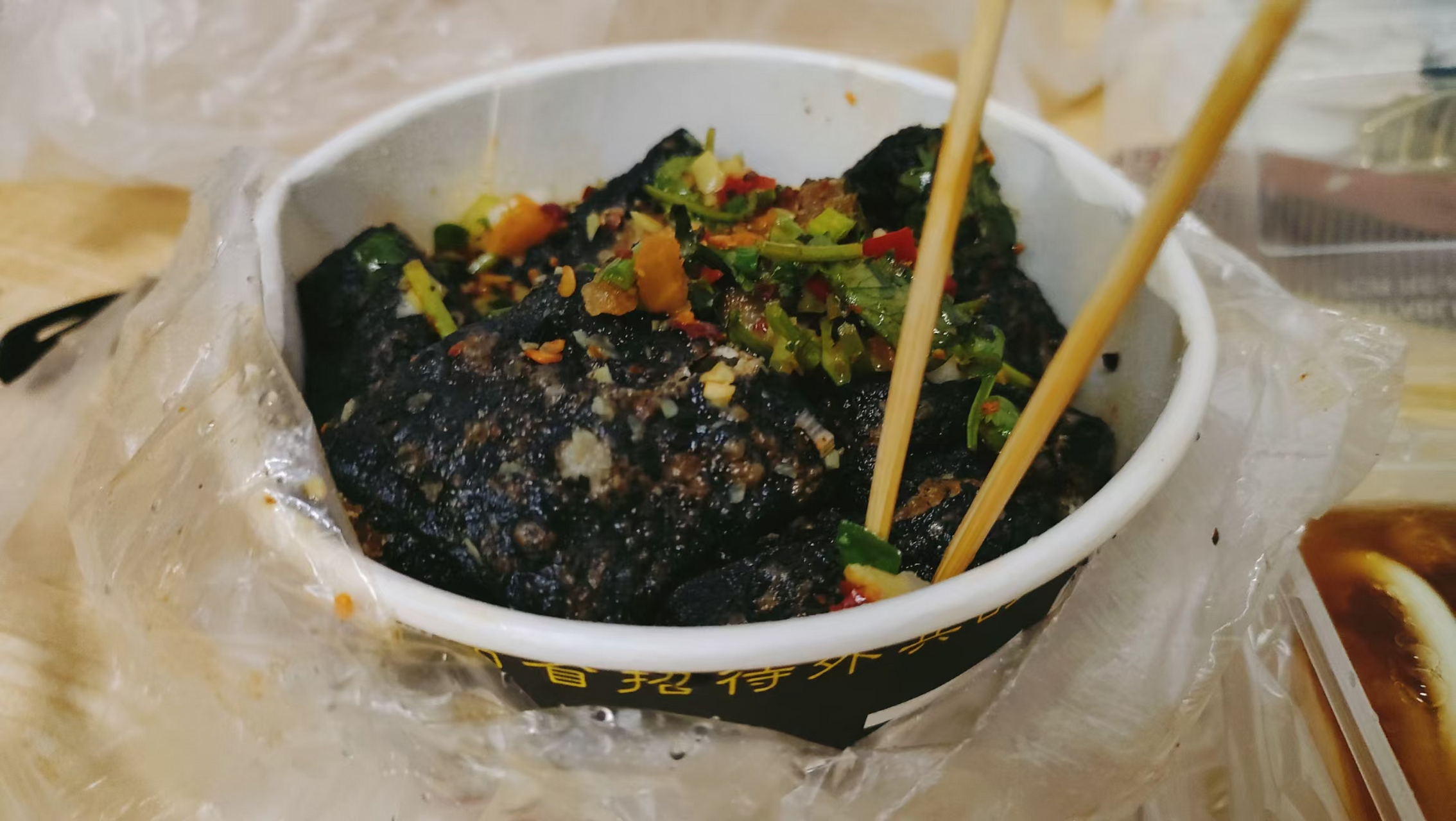 臭豆腐就是逛街必吃路边摊美食