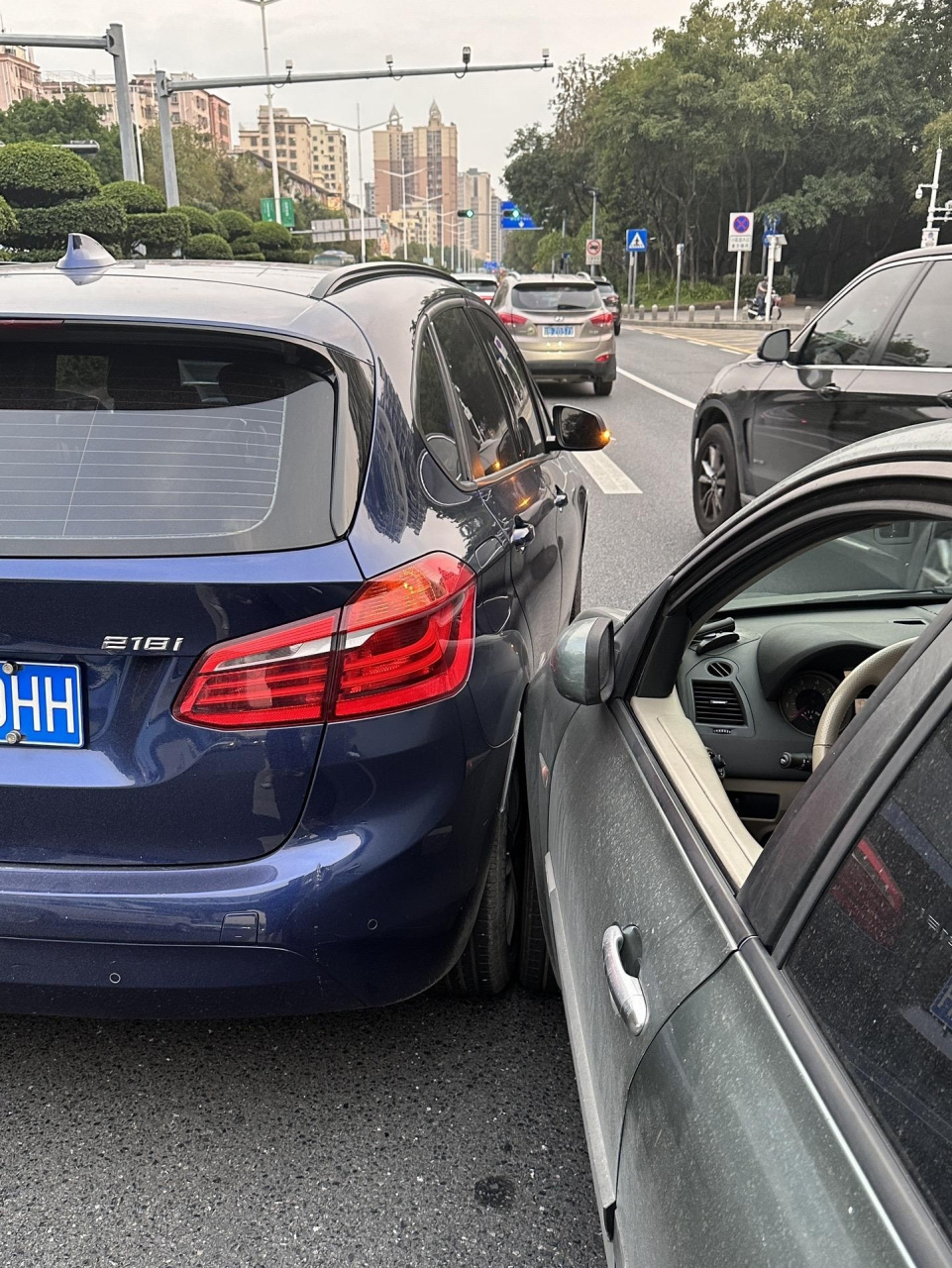 司机正常行驶,对方把你碰了,交警判定对方全责,但是对方酒驾又被拘留