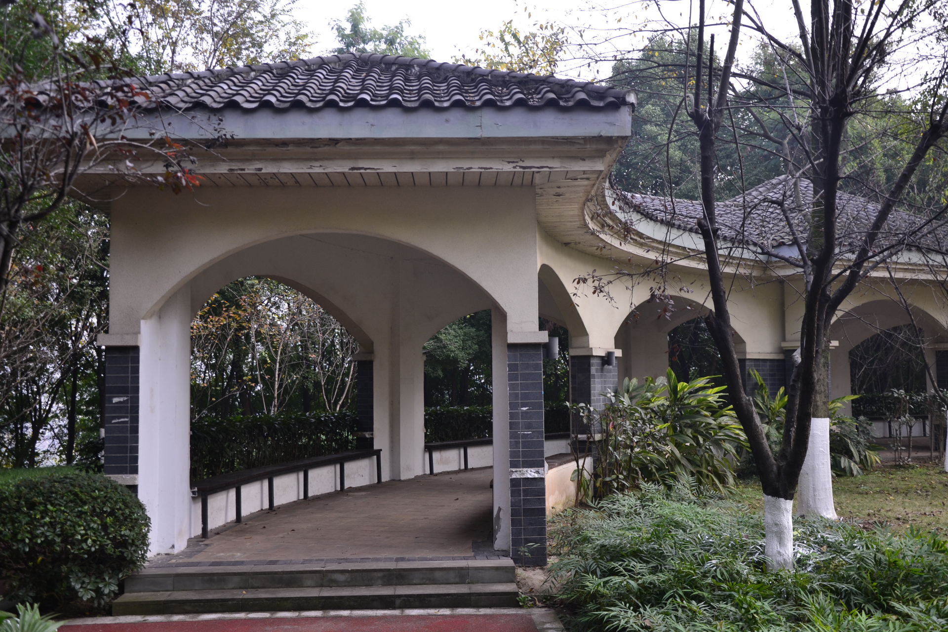 百度秋冬打卡挑战赛# 重庆金山公园 是一座典型的山地综合性公园