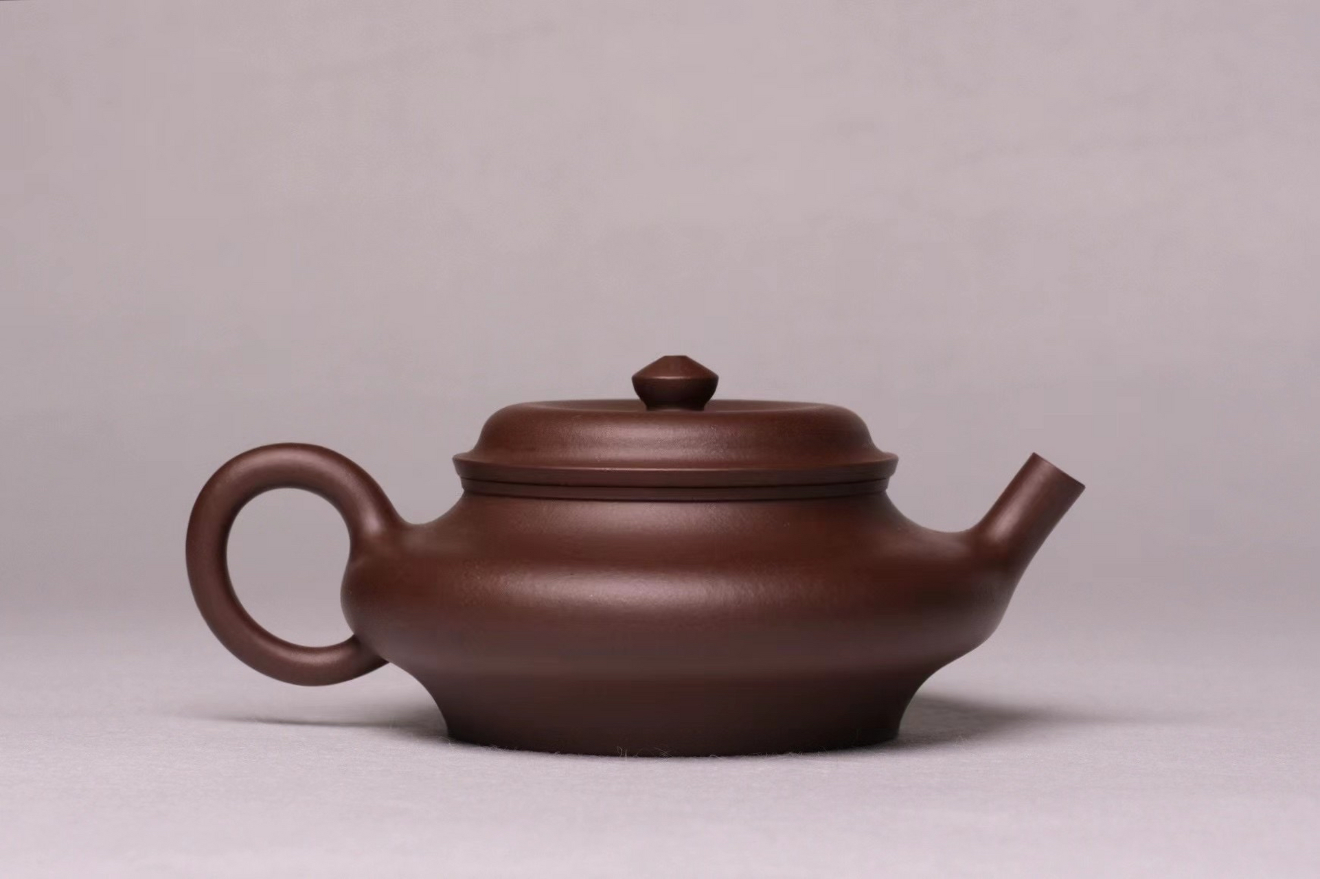 大彬虚扁,160c,高旭峰徒弟冯乔枫制作,特拼老紫泥.