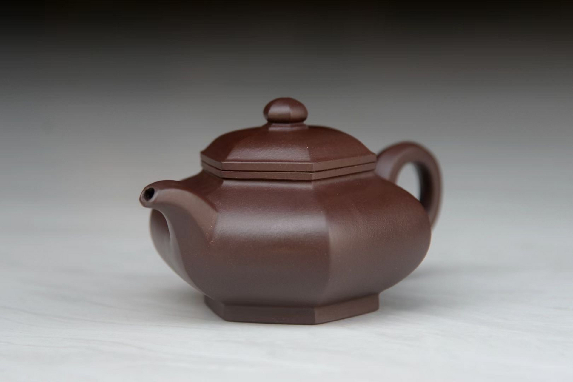 华健大师高徒 李星辰 藏六方 原矿老紫泥 180cc 纯手工制作#紫砂壶