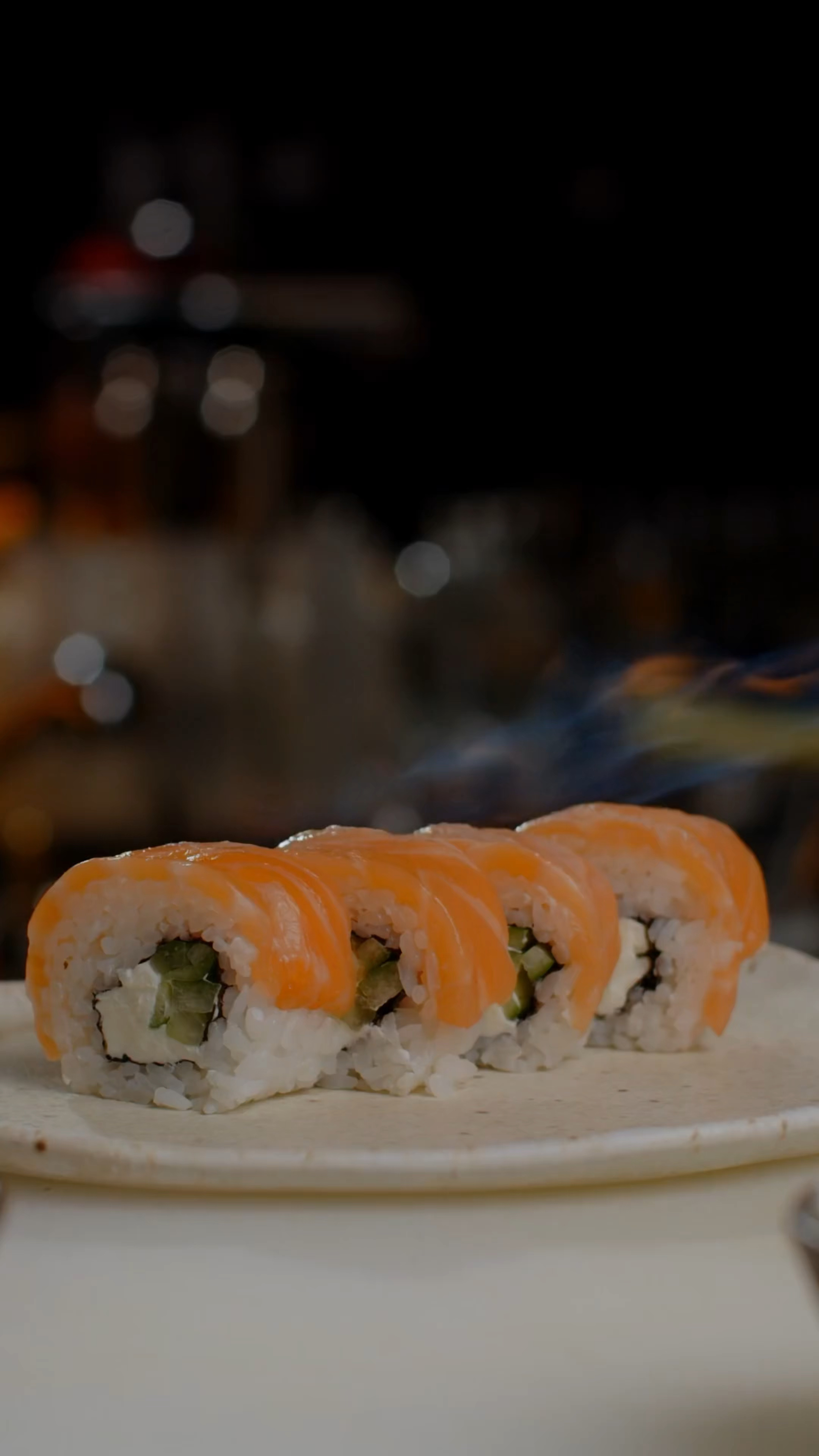 不一样的火焰炬三文鱼寿司