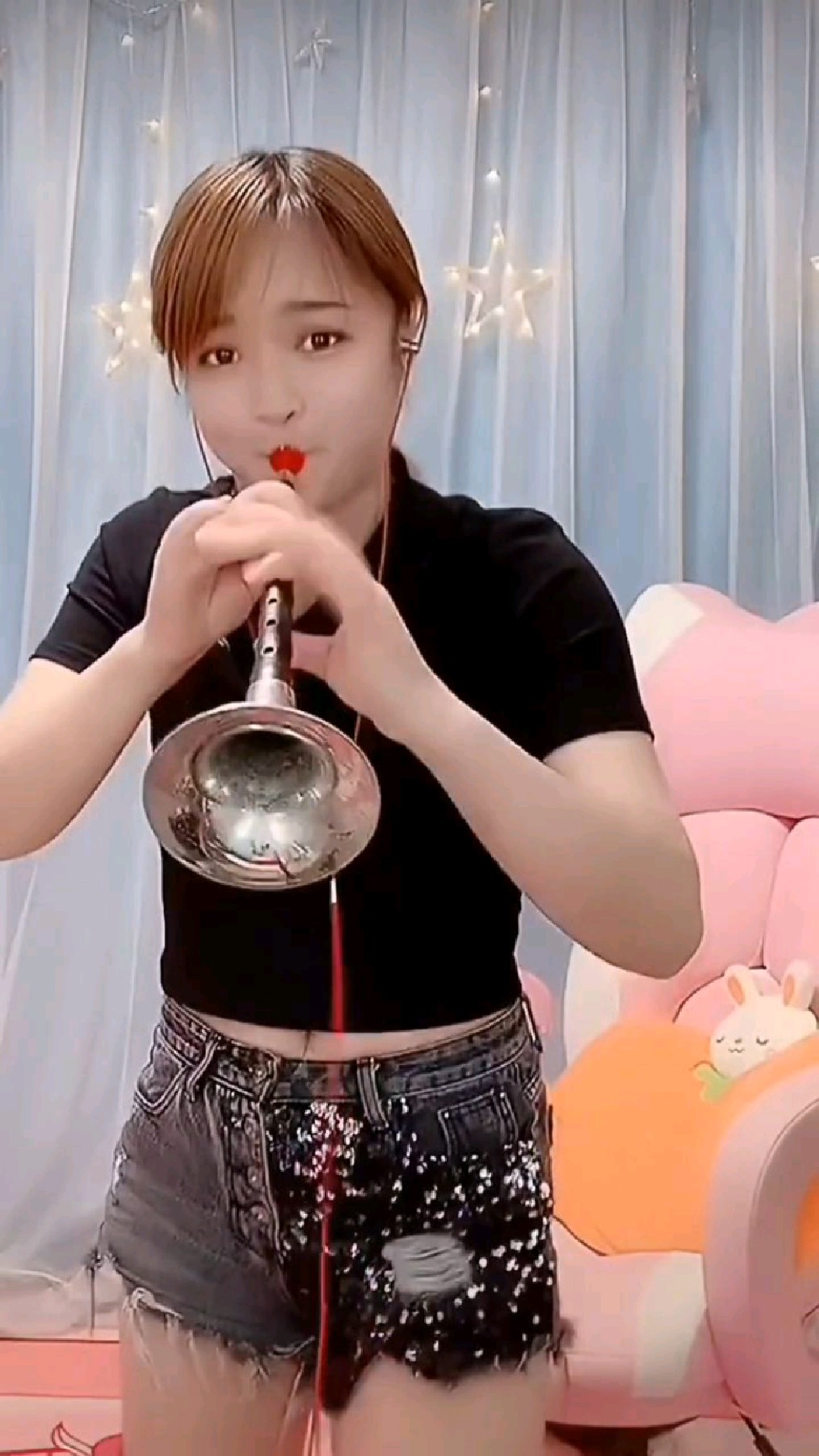 神曲《赛马》唢呐版来咯来咯-度小视