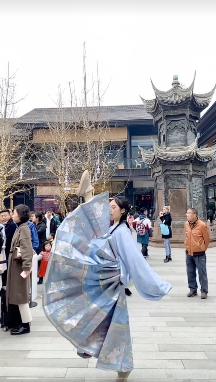 当一字马遇到汉服