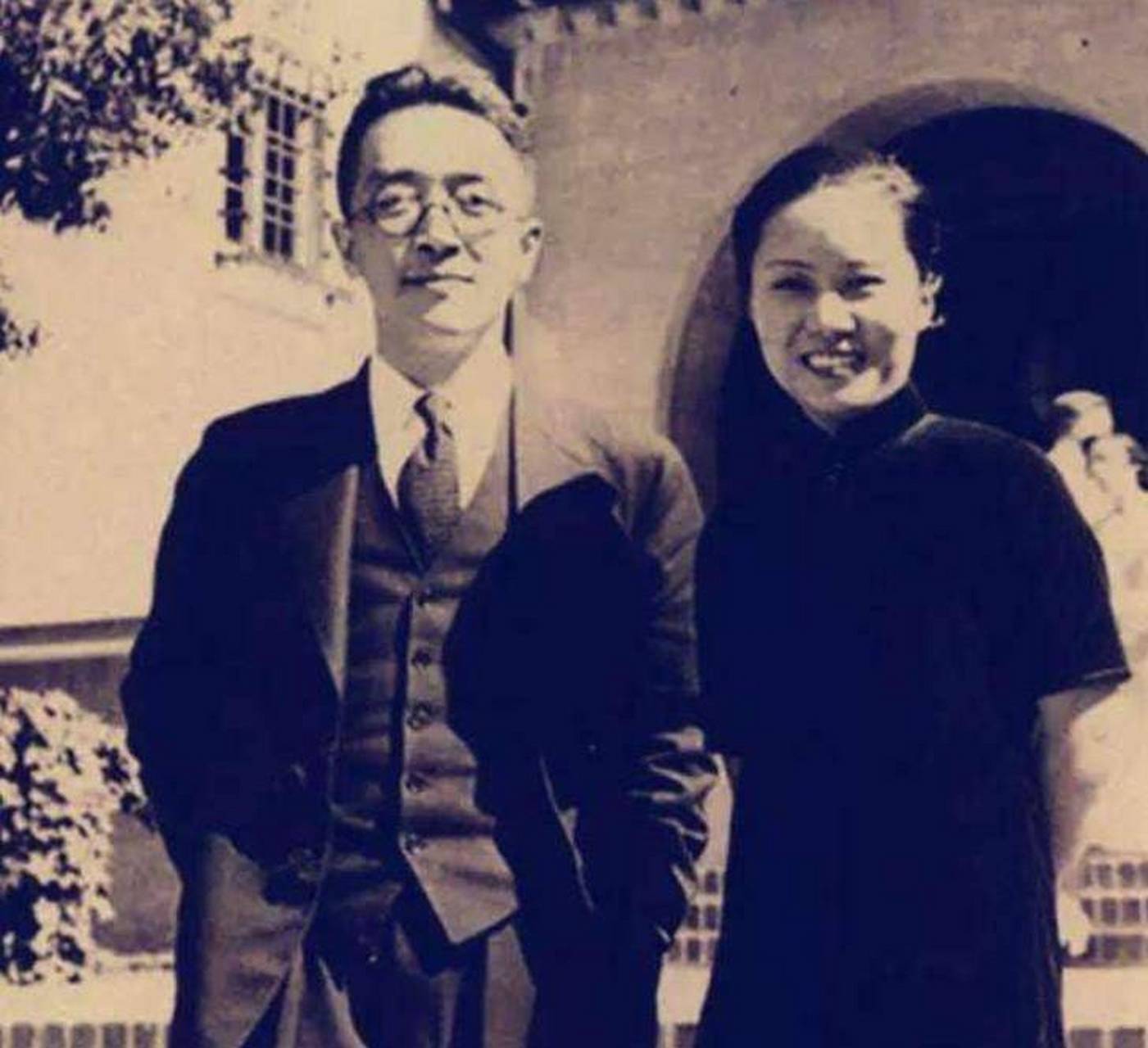 1938年,曹诚英收到朋友吴素萱的信后醋意大发,她马