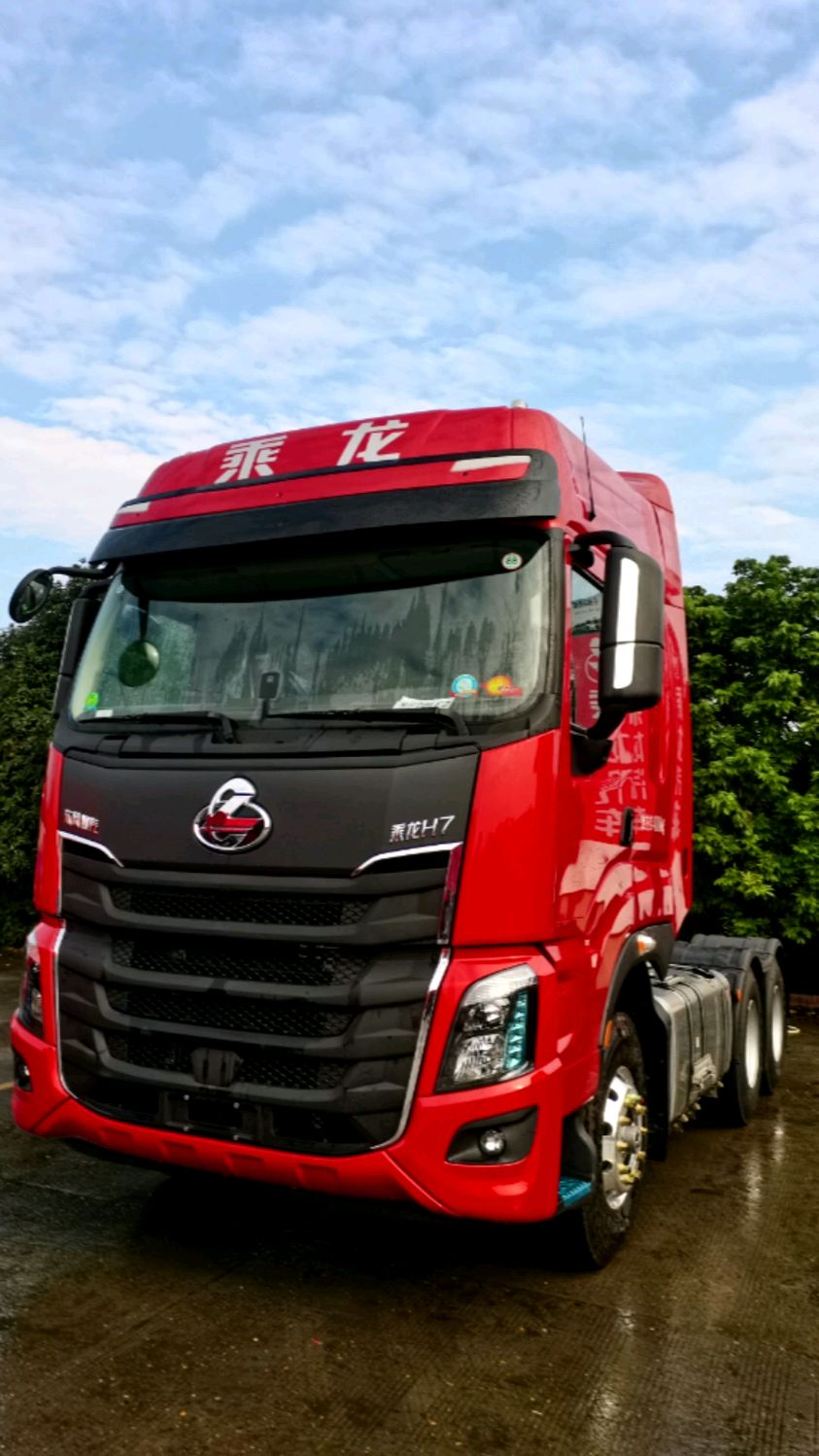 东风柳汽乘龙h7牵引车国六可选康机600康机560维柴510维柴460重卡牵引