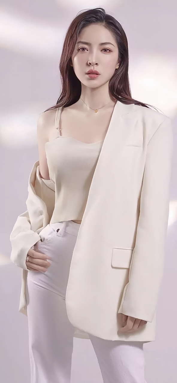 台球美女裁判王钟瑶性感写真