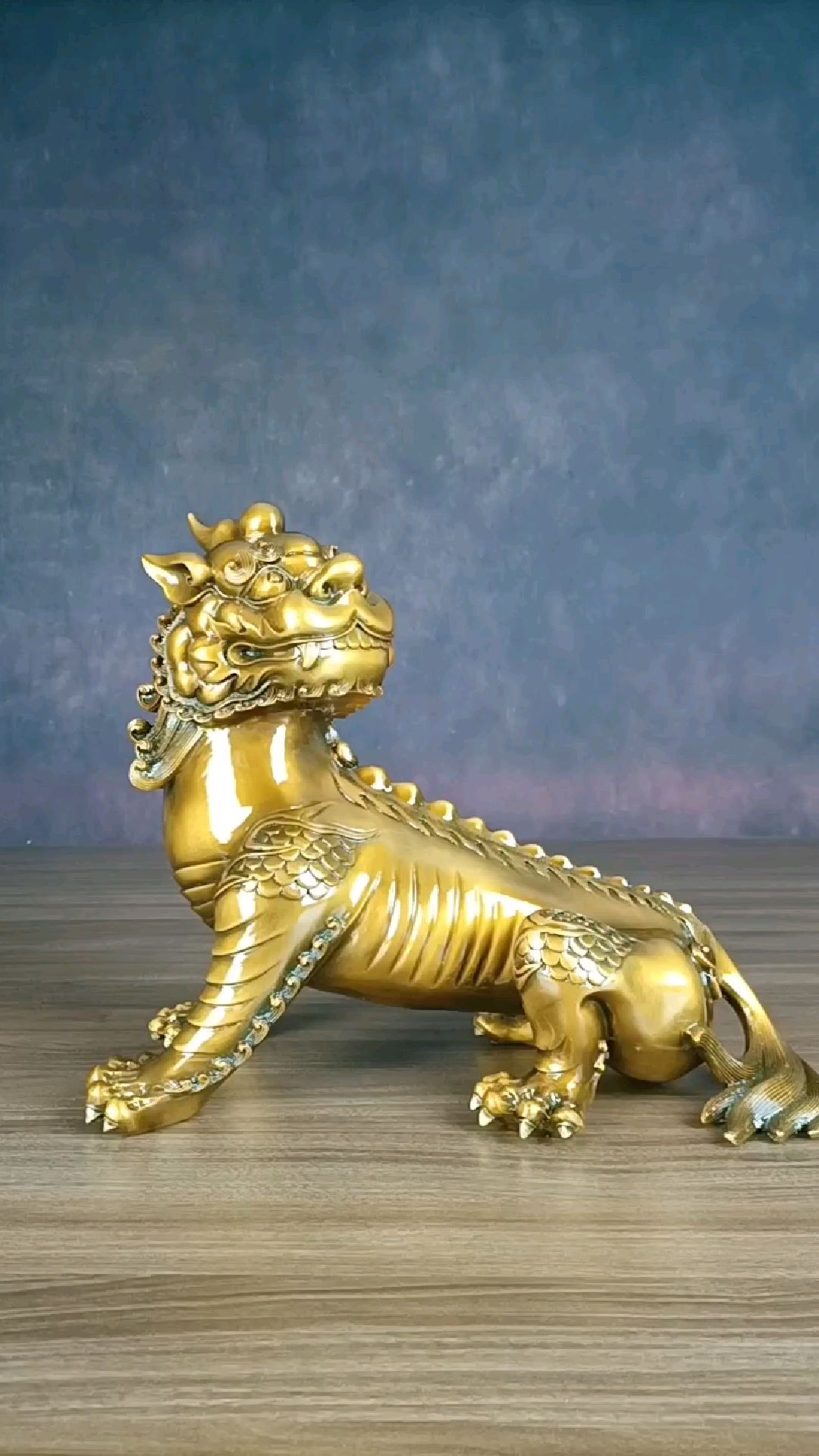 九华山谛听摆件