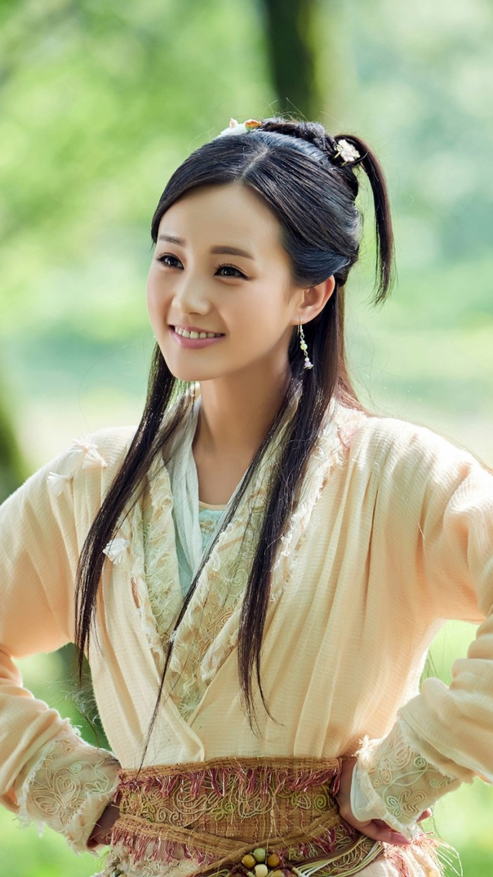 赵丽颖的替身演员李一桐,初次出演《射雕英雄传》黄蓉,居然可以这么美