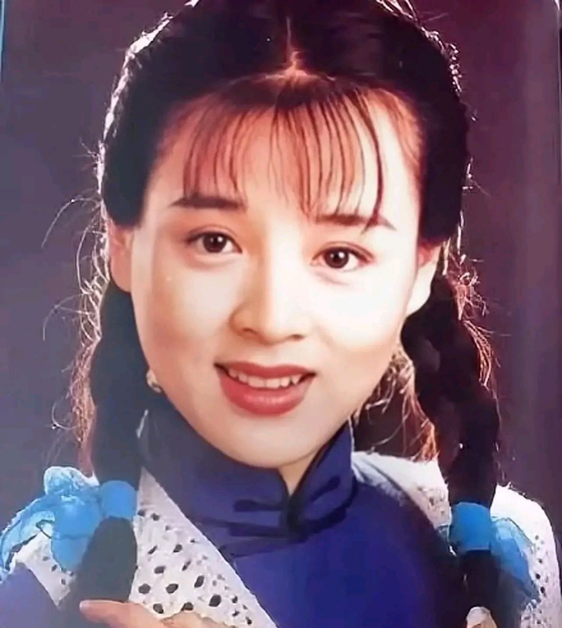 赵明明年轻时的老照片,美到极致,娇媚可人