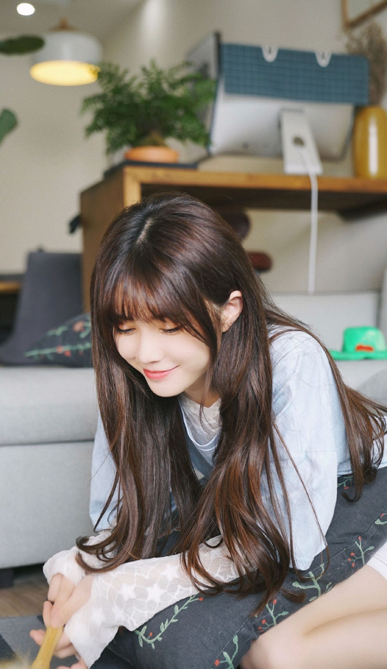 "美少女"罗奕佳:甜美可爱,楚楚动人