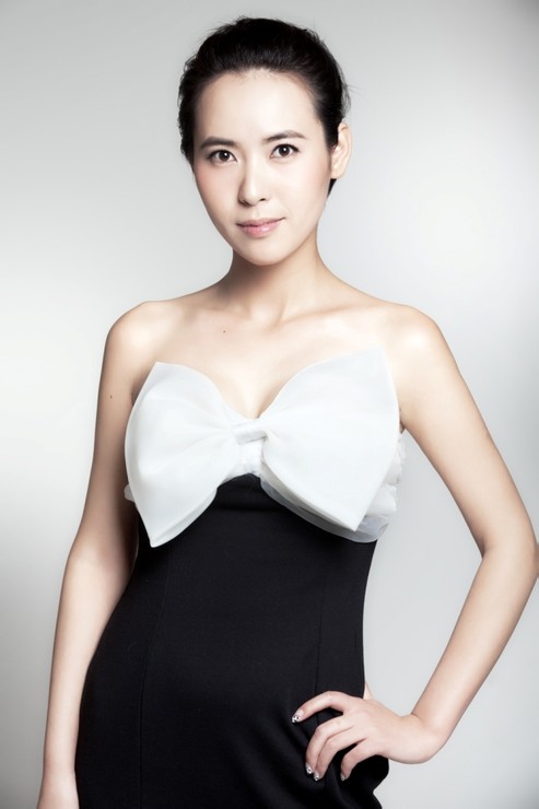 青春向前冲李媚