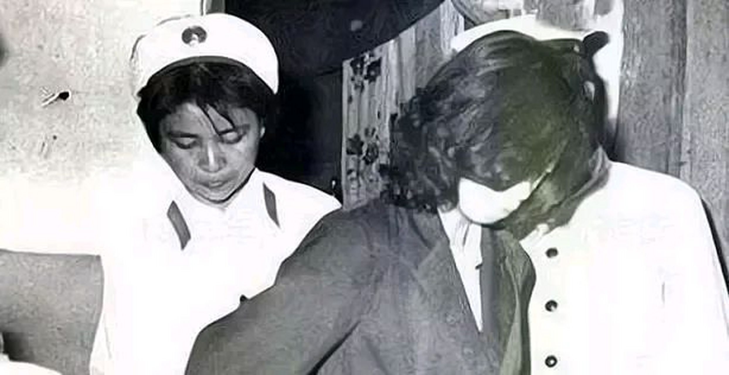 这张照片拍摄于1983年,西安女子马燕秦,以跳交谊舞为名,和138个男人有