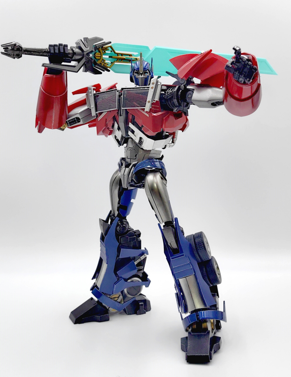 模型欣赏: iron warrior iw-07 领袖之证 擎天柱 2.