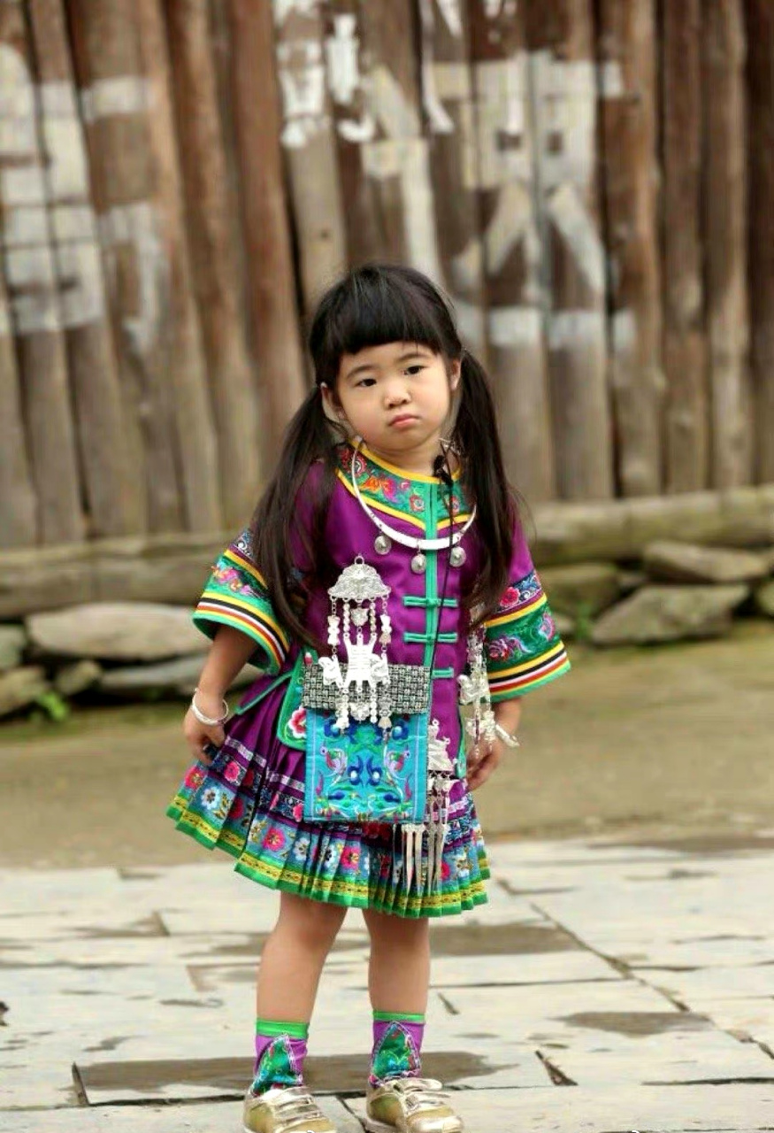 曹格女儿说现在不喜欢被叫姐姐# 曹格女儿grace直播和网友聊天,有