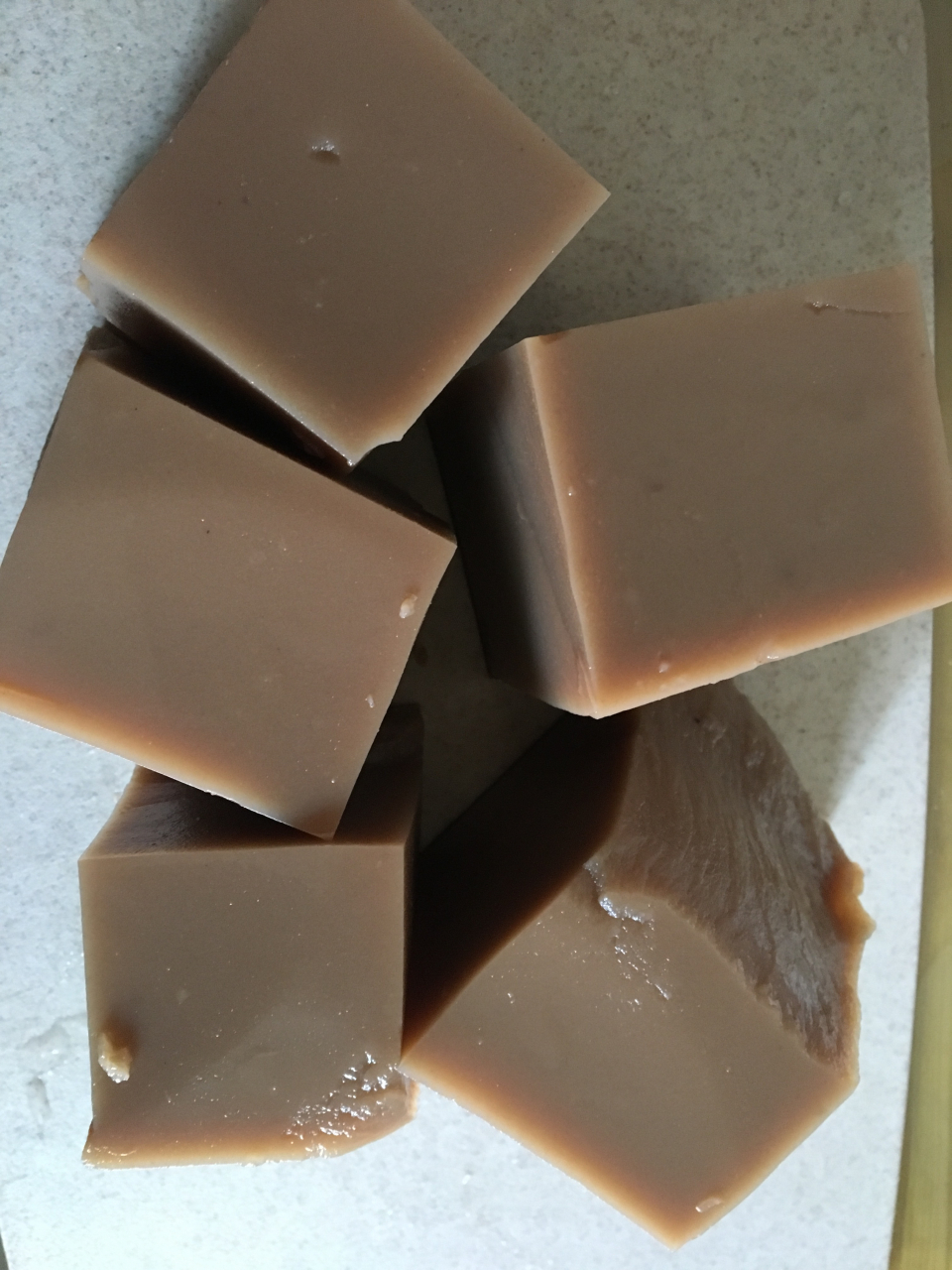 我们这里叫苦槠豆腐,你们那里是不也是相同叫法还是有不同叫法?