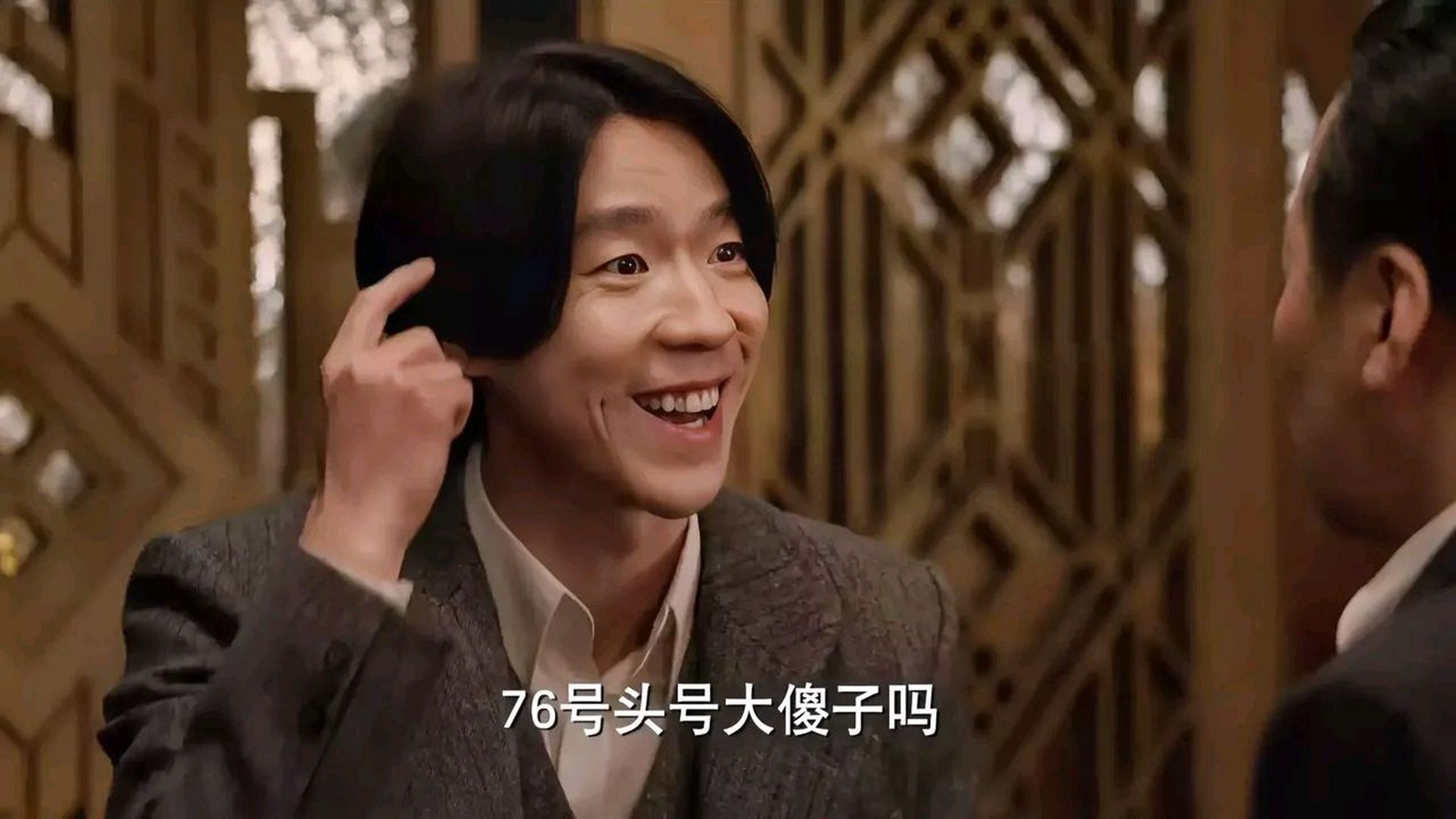 《潜行者》是一部谍战剧,其中的大反派叶兴城因其嚣张霸道的行事作风