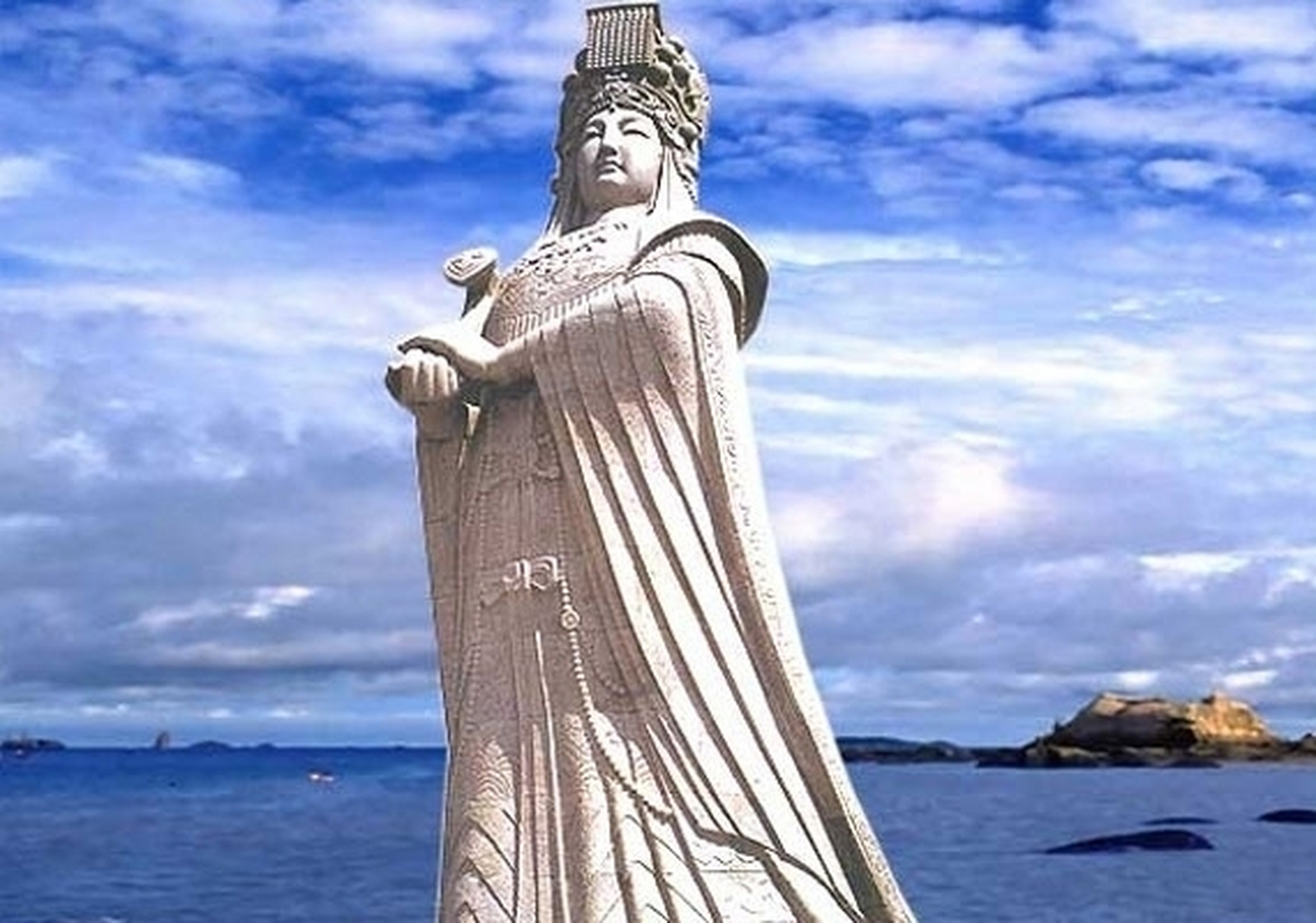 青岛妈祖海上女神像图片