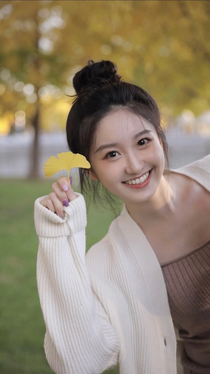 你心动了吗?严尚嘉#明星生图大赏# #逗你玩呢