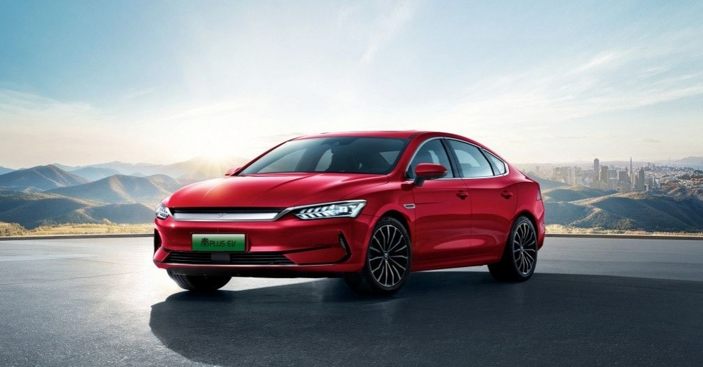 我认为这些数据可以被视为比亚迪在新能源汽车市场上的重大利好.