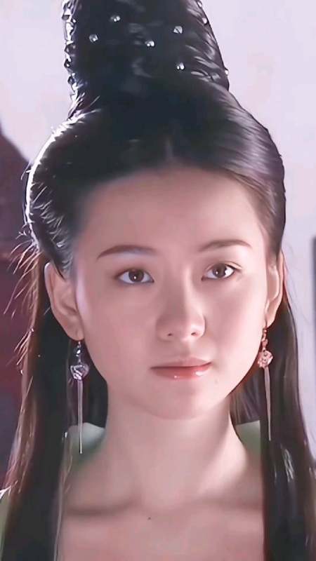 陆昱颉 #龙吉公主 西王母之女,殒命万仙阵被封红鸾星