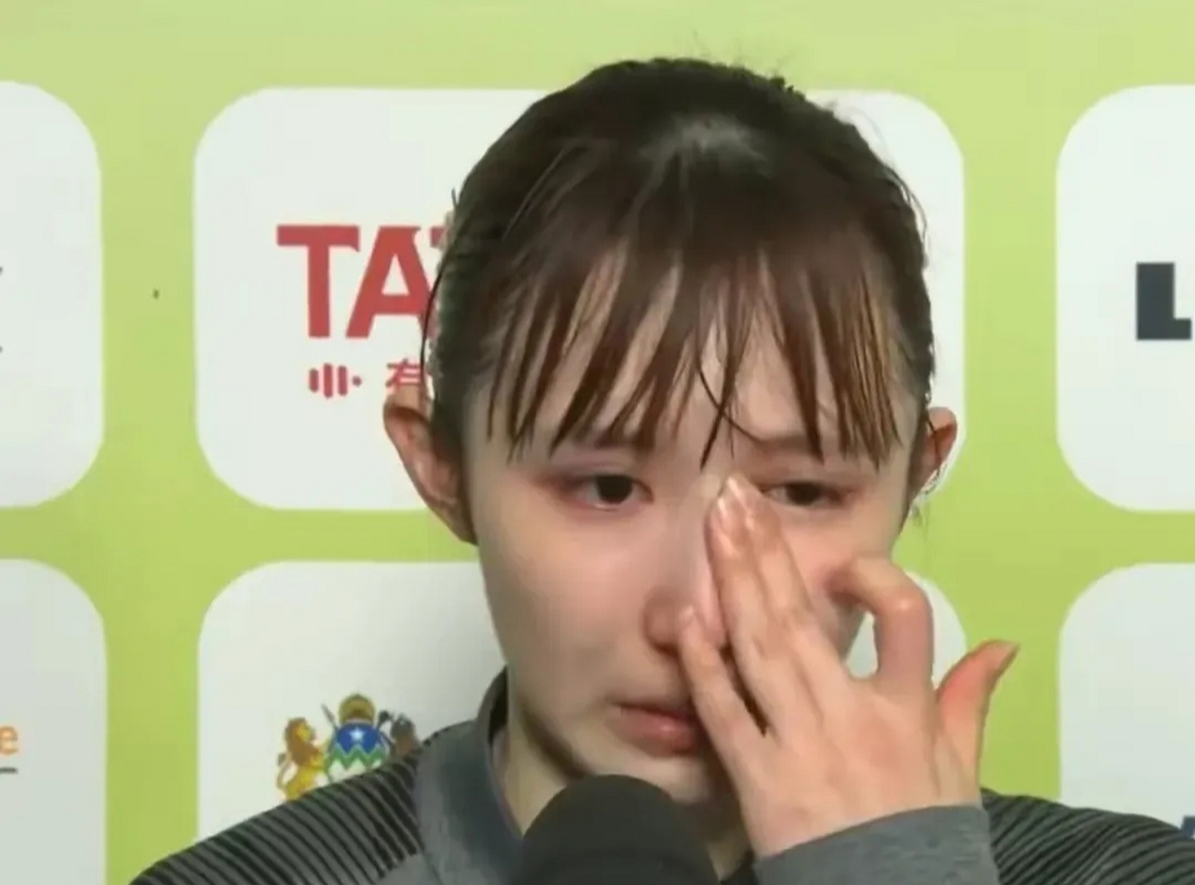 败给孙颖莎早田希娜哭了,但,请不要哭泣,因为你要知道,你已经尽力了