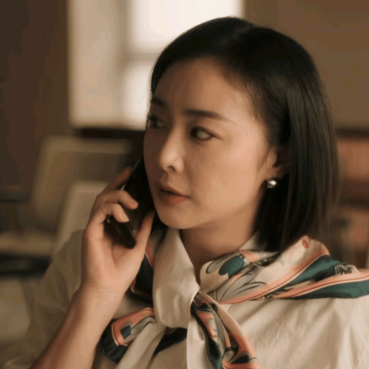 高叶的造型也好符合精英的人设啊, 想知道口