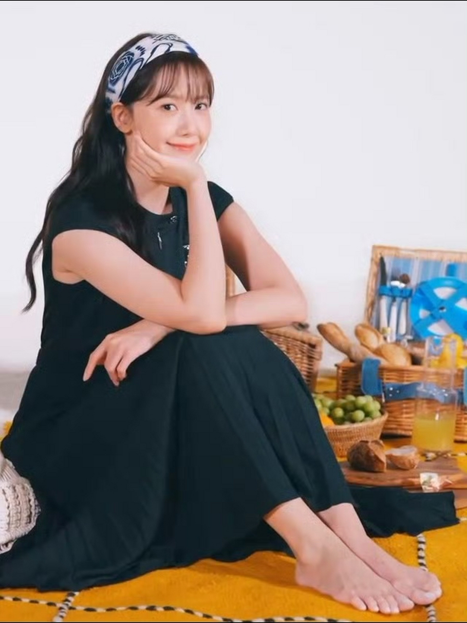 少女时代 林允儿yoona 高跟凉鞋 透明高跟鞋 美jio[爱你][爱你][爱你]