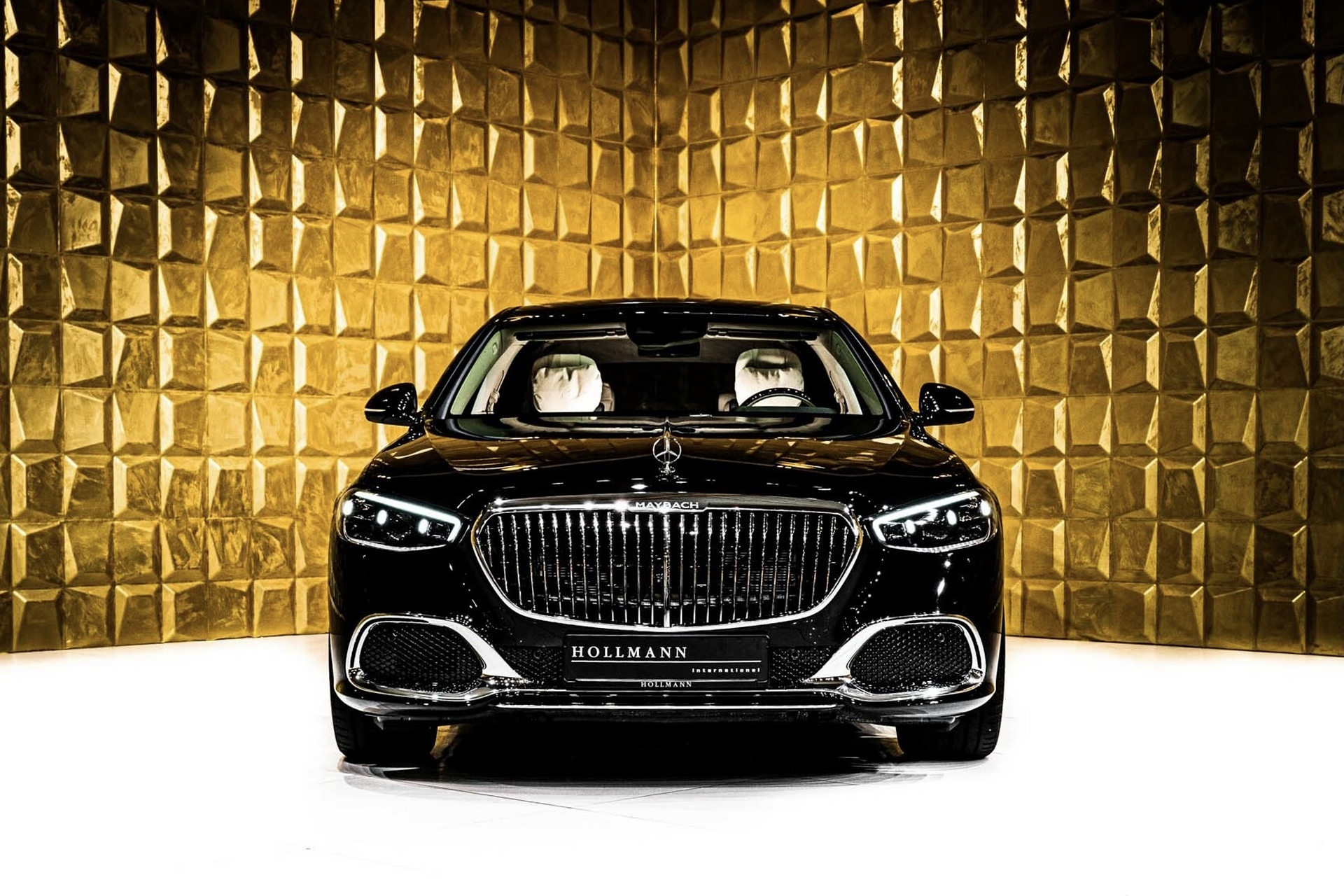 防弹奔驰迈巴赫s680