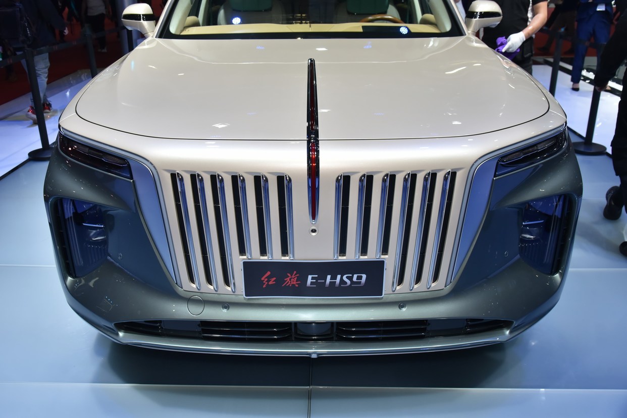 红旗新能源领域的旗舰车,红旗e-hs9,国产大型suv的旗帜
