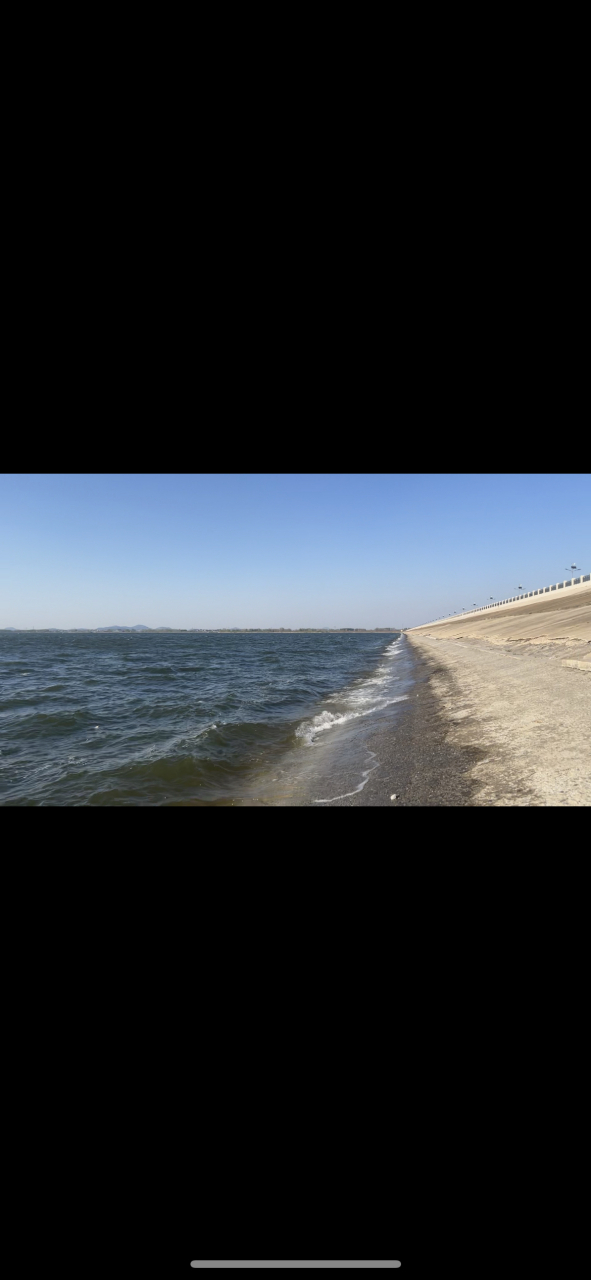 听说石梁河水库是号称江苏最大的人工水库,位于新沭河中游,地处苏鲁两