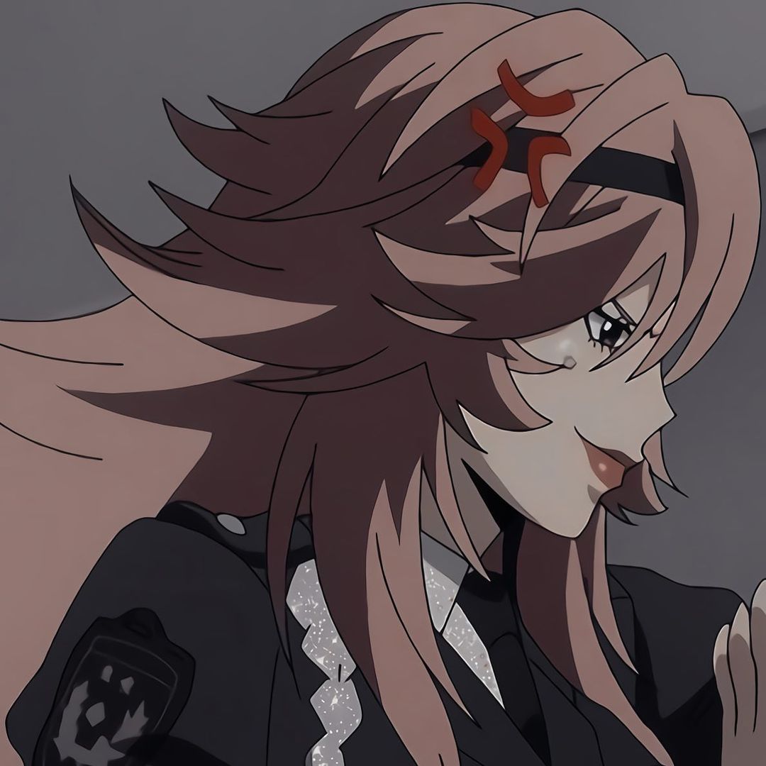 《天空侵犯》女警面具人,动漫头像壁纸自剪分享