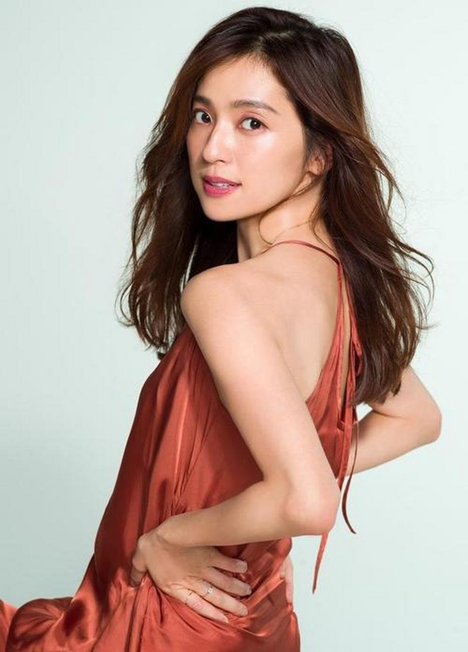 日本女星中村安(二)