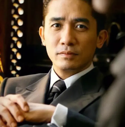 梁朝伟0片酬出演mv,为韩国粉丝送上一份礼物,却遭国内网友谩骂