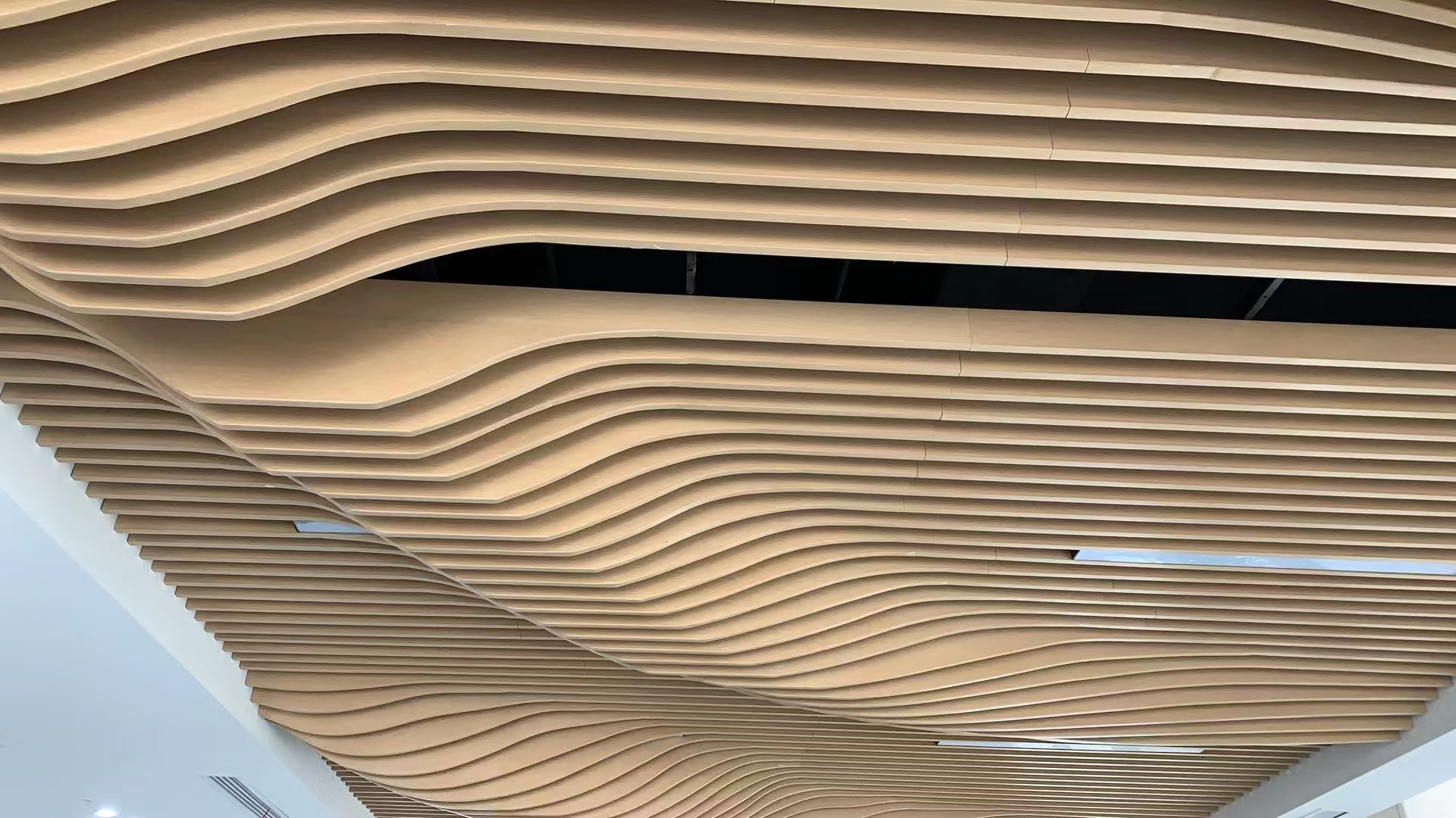 木纹格栅波浪形格栅