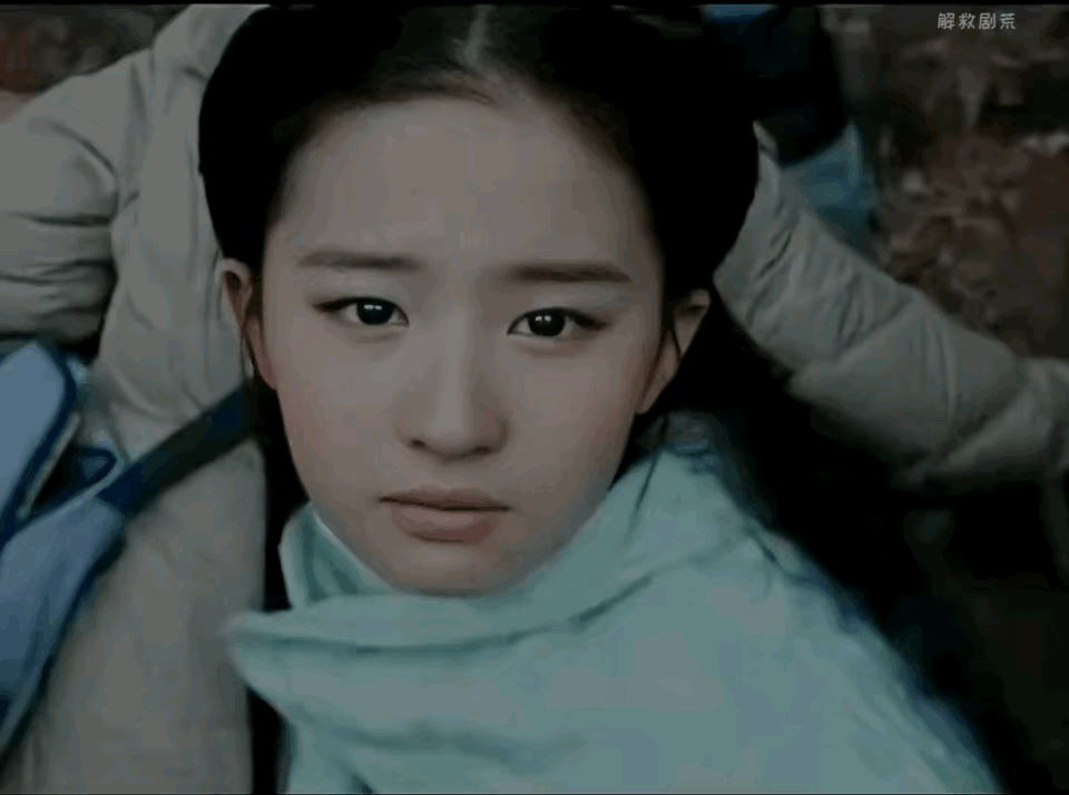 刘亦菲包子脸时期是她颜值巅峰期