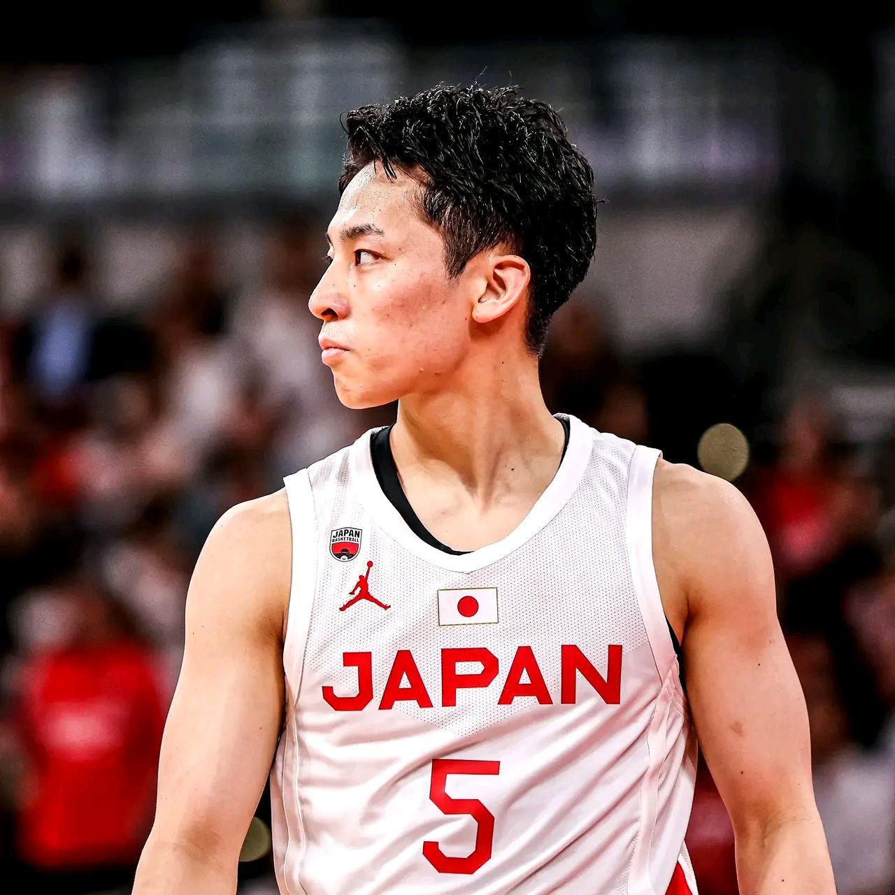 可有些人依旧不肯承认事实,那就是我们中国男篮在退步,日本男篮融在