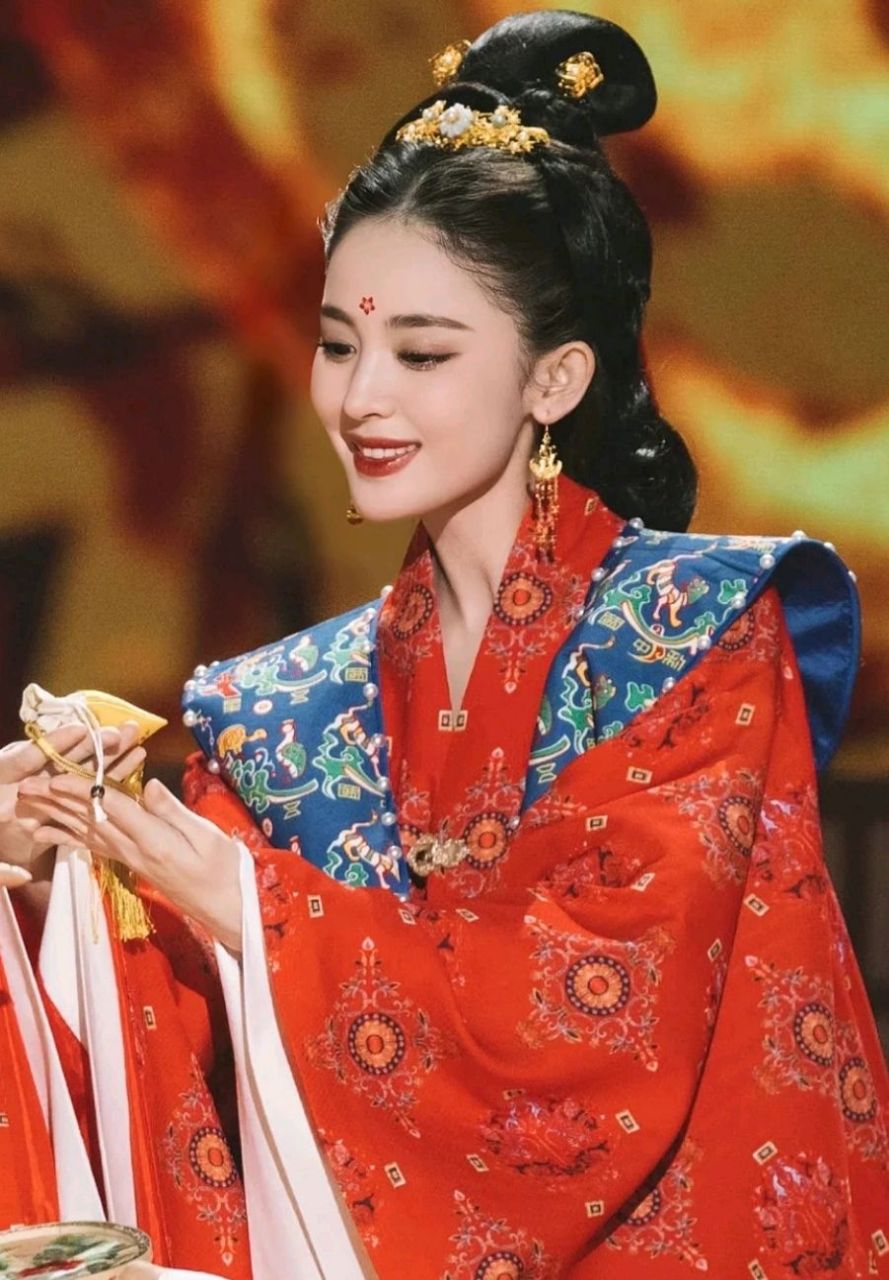 古力娜扎晚会古装造型有没有惊艳到你#古力娜扎