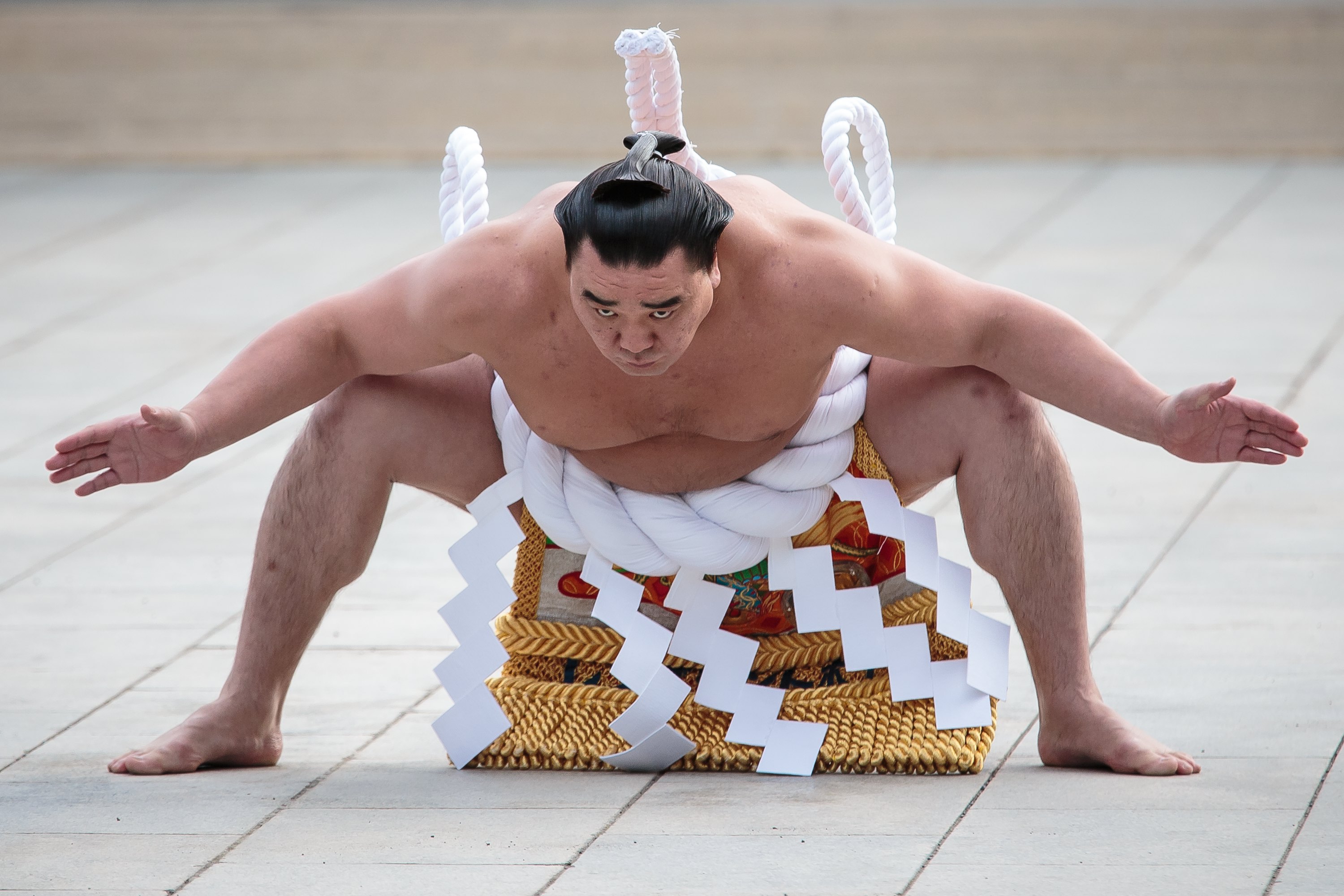 日本相扑运动员的兜裆布,为何永远都不洗?你真的了解吗