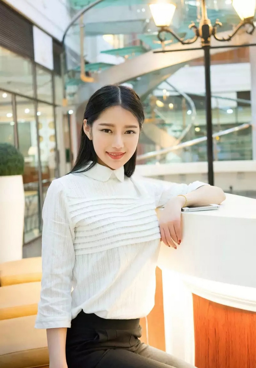 网红模特徐妍馨