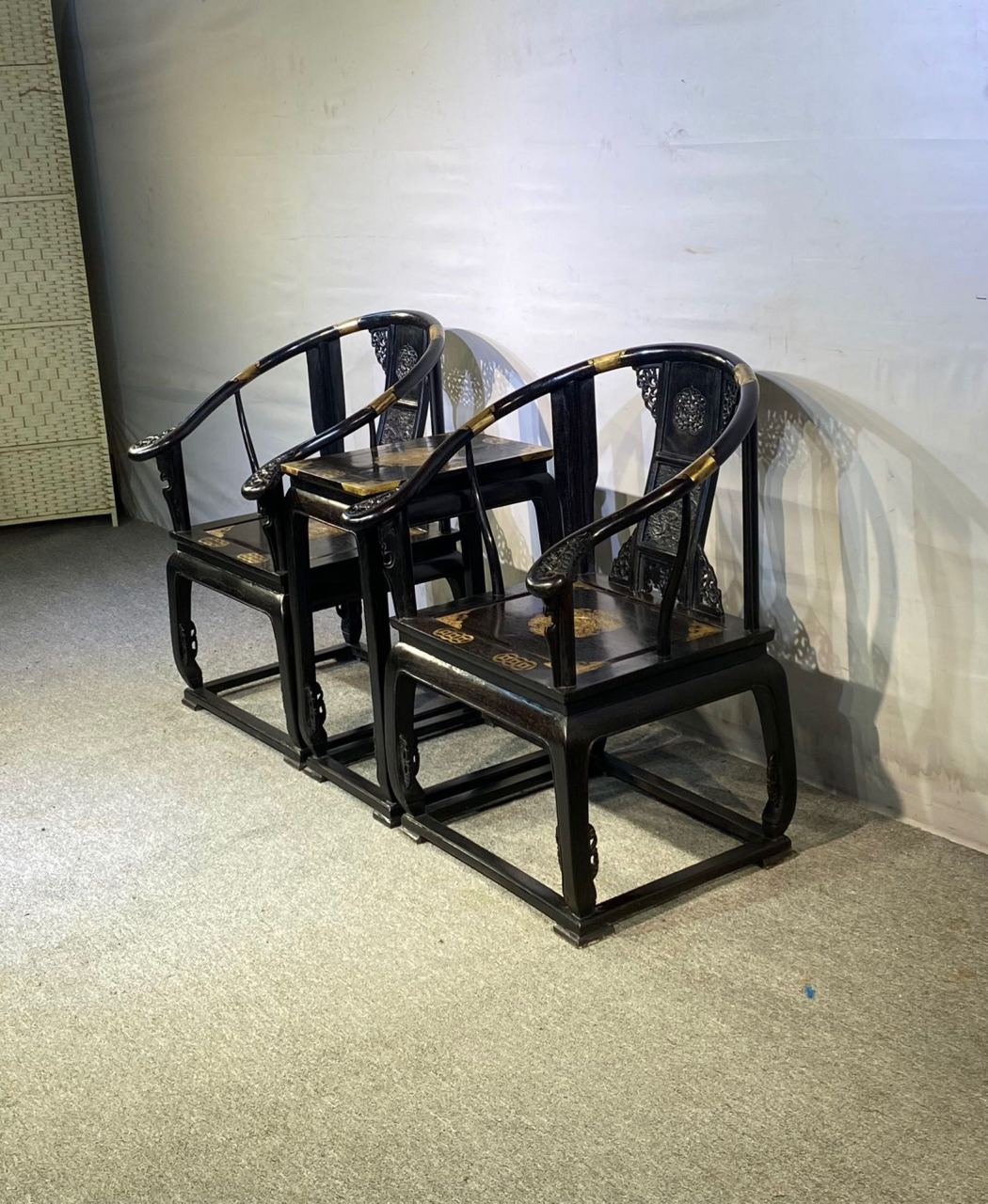 小叶紫檀包铜圈椅王,满金星牛毛纹清晰,全隼卯结构,做工精细打磨光滑