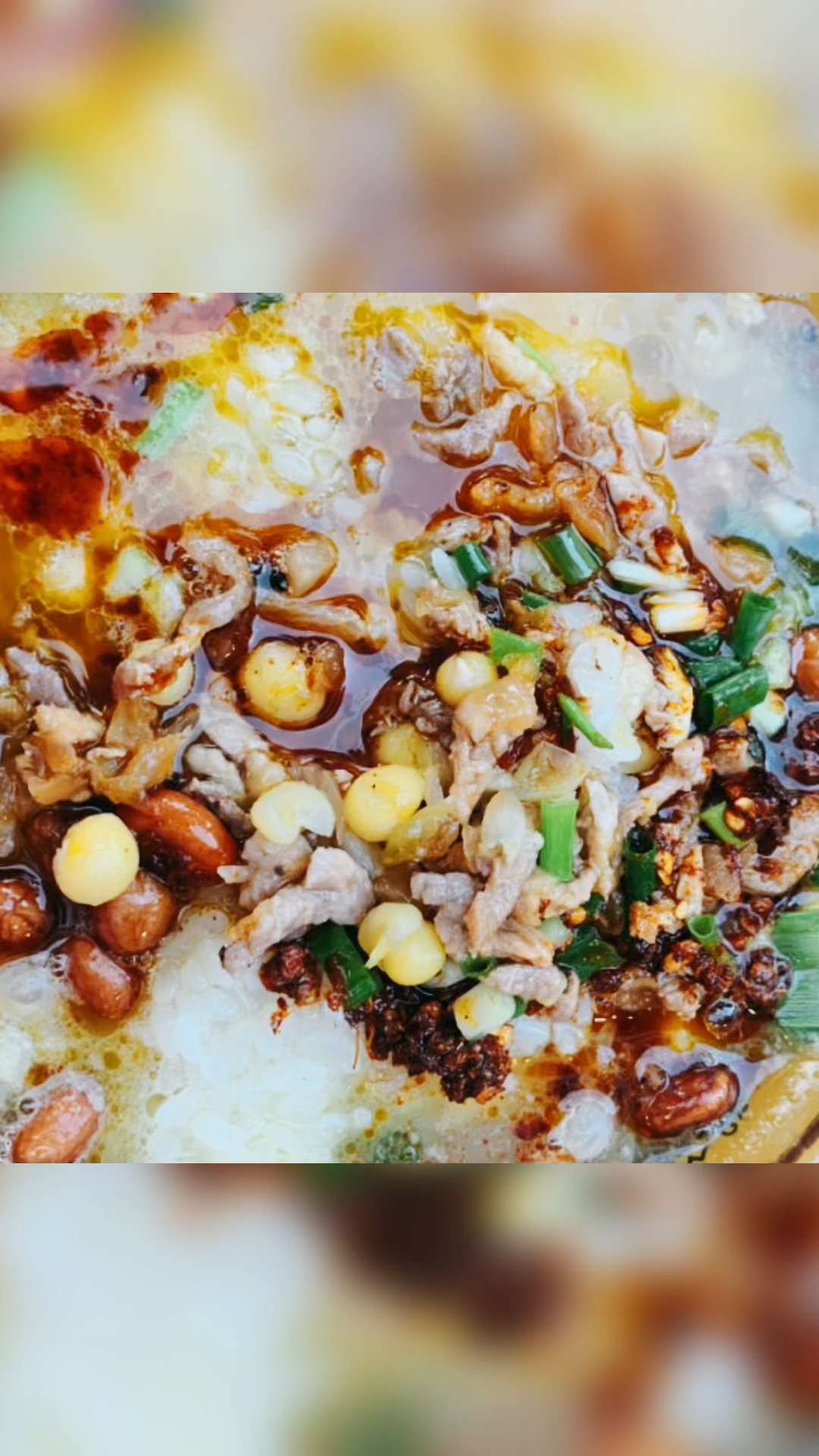 挑战吃1000种特色美食 第13种:遵义糯米饭 感觉味道和汤饭类似,糯米