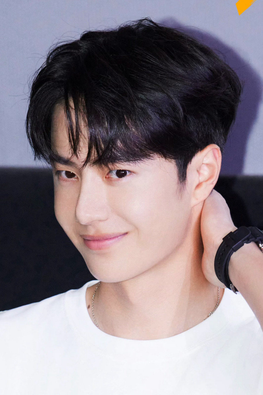 眼睛里面有星星 #王一博