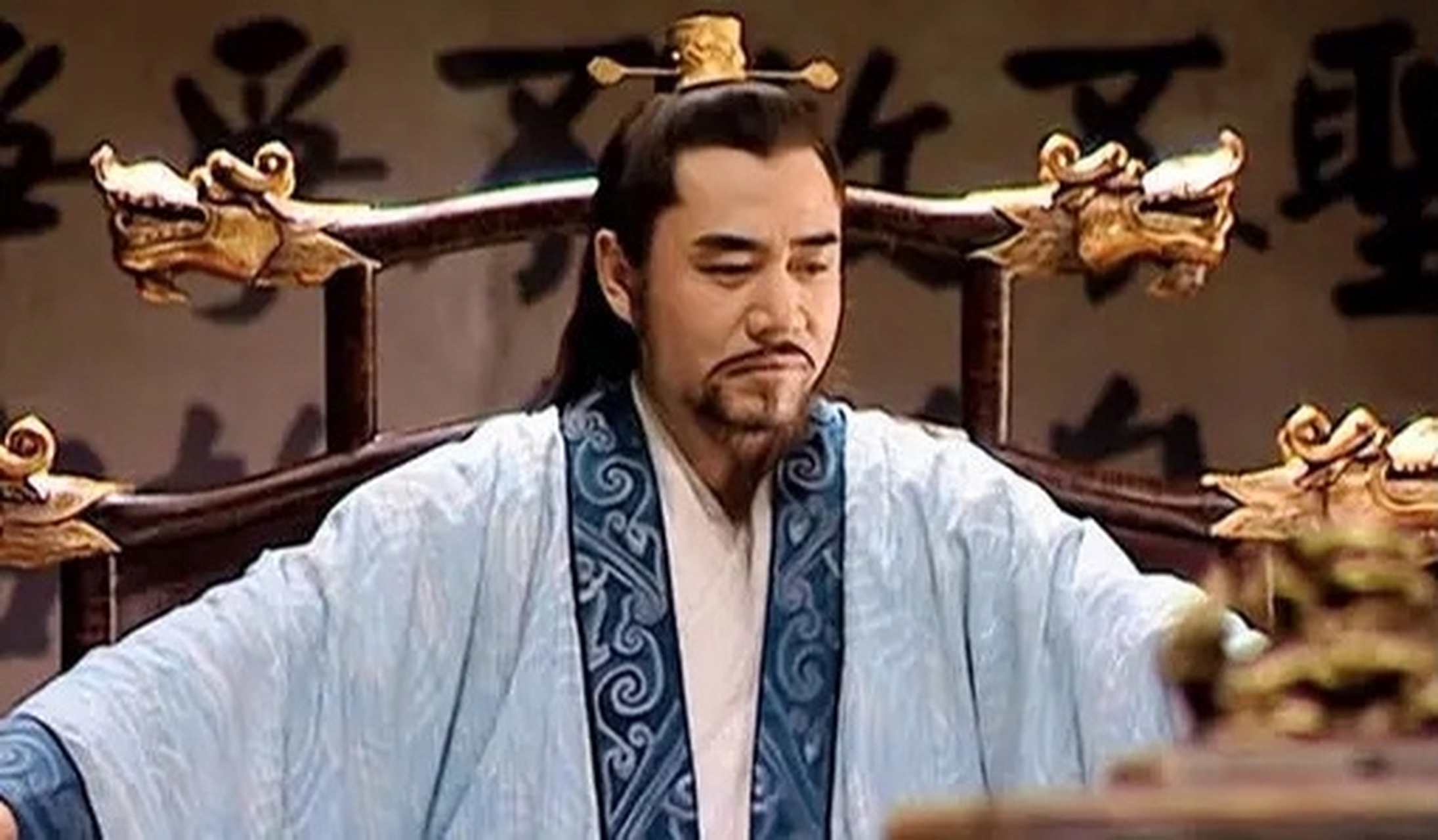 历史那些事# 明世宗朱厚熜是小宗入继大宗的典型例子,小宗入继大宗就 