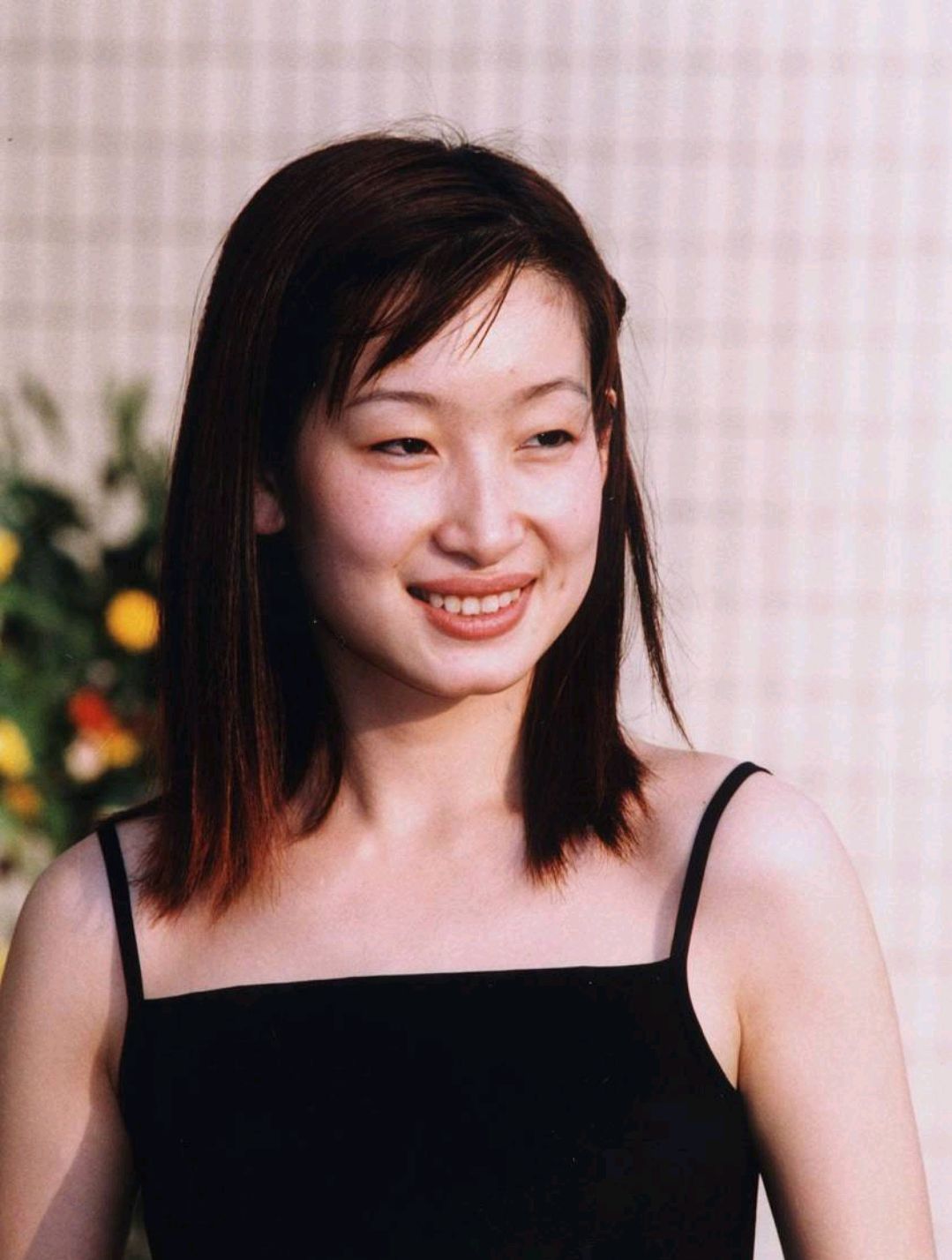 中戏八朵金花都是四十多岁的人了,但依然光彩照人,谁也不输谁!