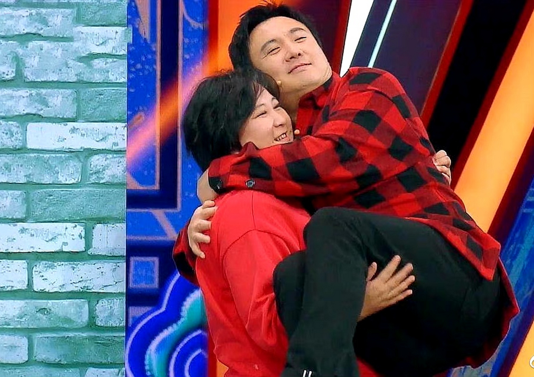 网传王牌对王牌第八季沈腾贾玲将会换成那英黄渤,大家觉得如何? 67