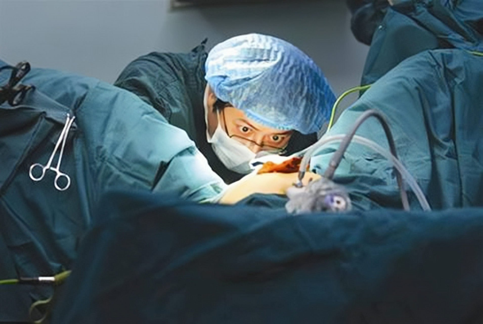 女同胞们,假如由一位男医生来为你做妇科检查,你会心生抵触吗?