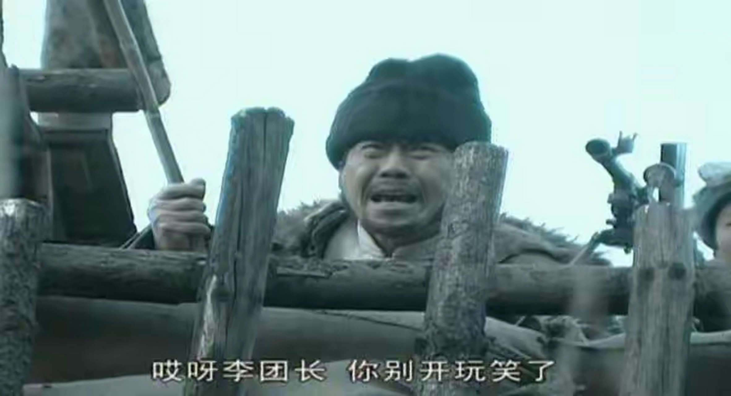 但是,曾经有人说,谢宝庆和田墨轩是同一个人扮演的.