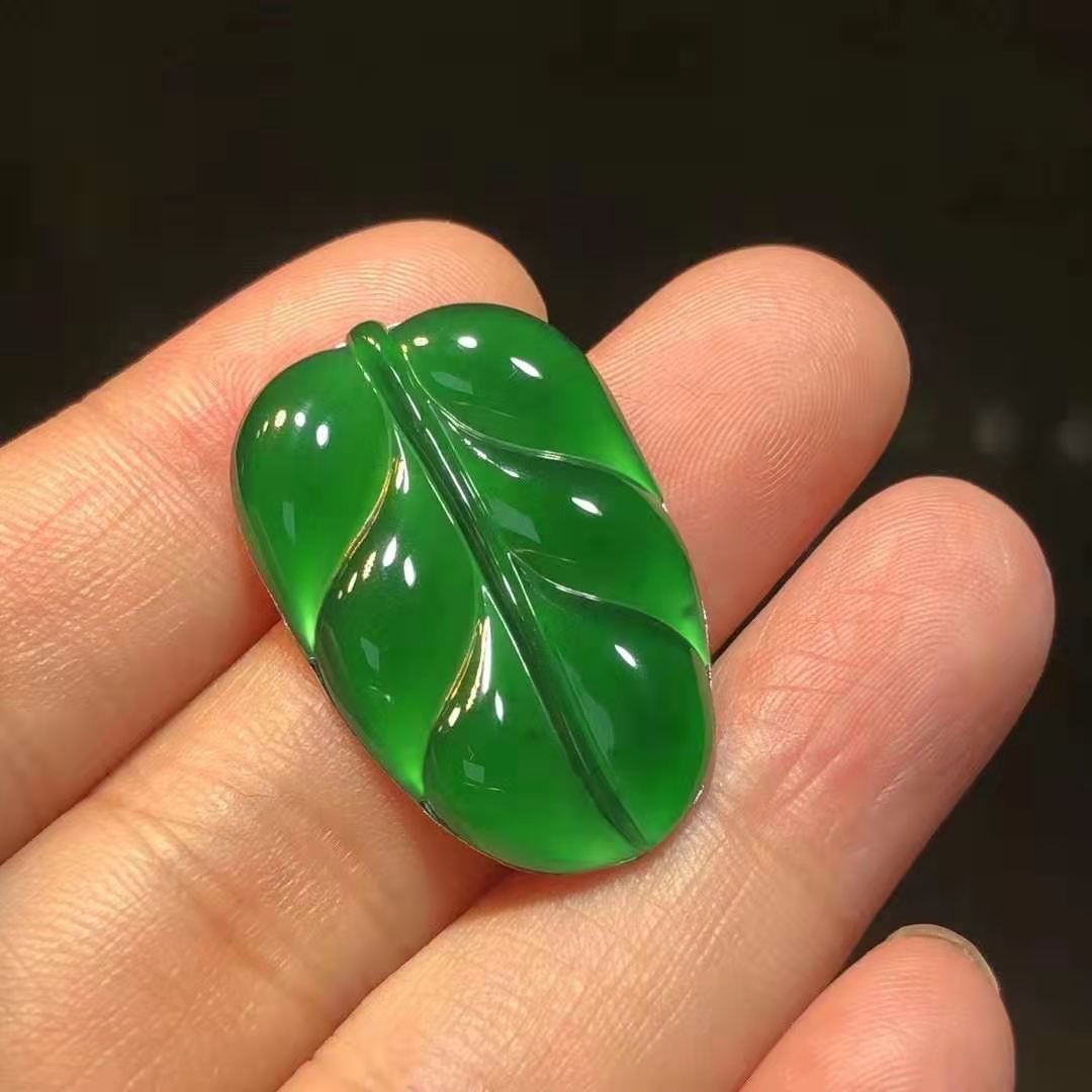 高品质危料翡翠,卖家不说,即使是行家也难已分辨